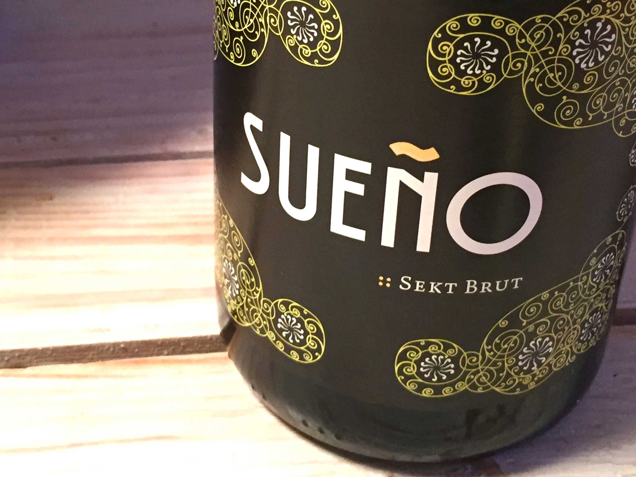 04 Sueneo Salat